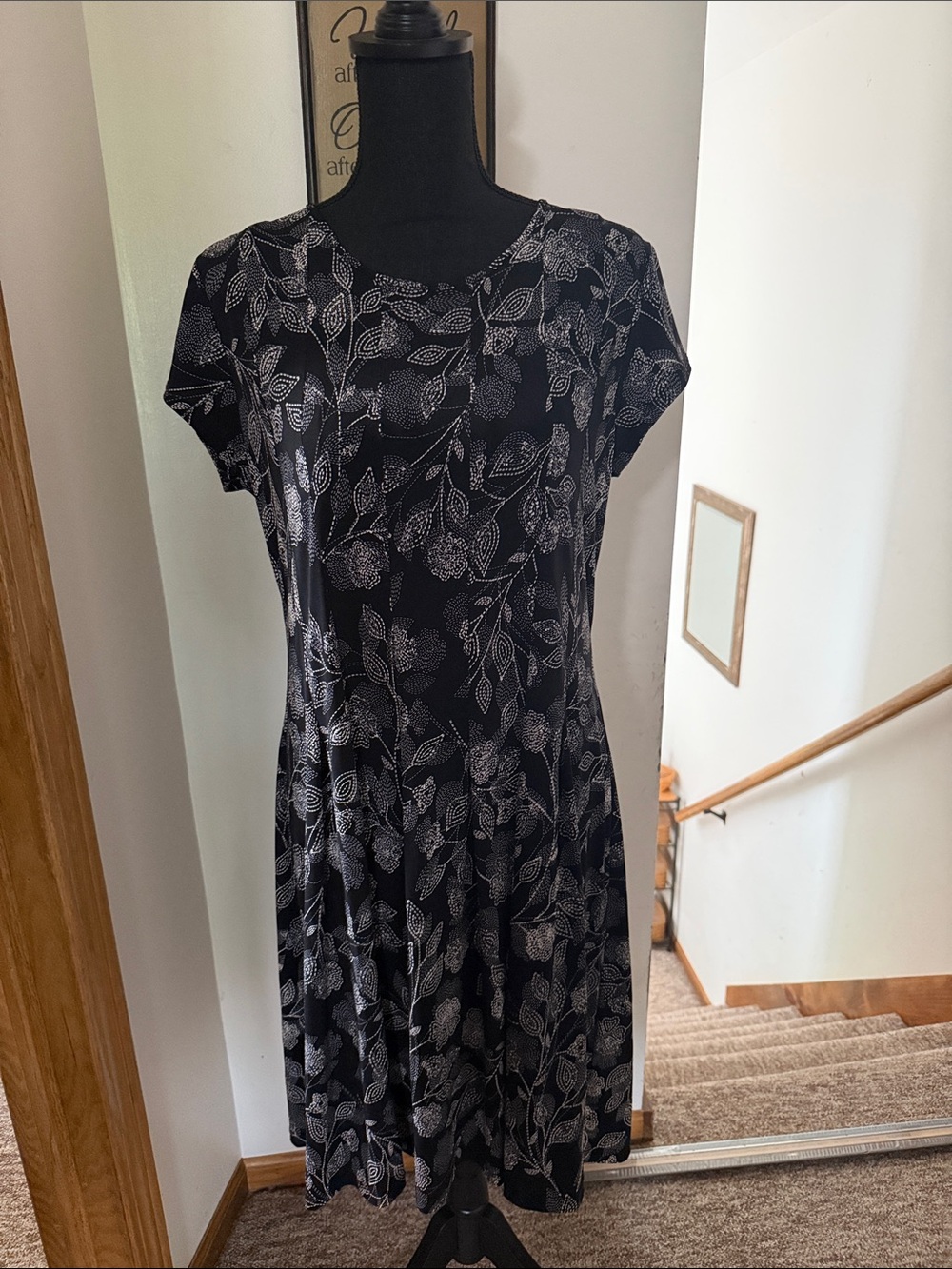 Black Floral Short Sleeve A-Line Dress